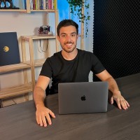 Leonardo Adonis Email