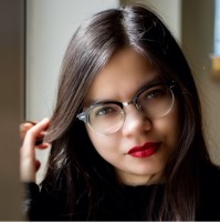 Farhana Khan Email