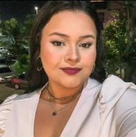 UNIABEU Employee Yasmin Fernandes's profile photo