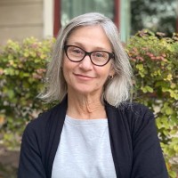 Project Transitions Employee Julia Smith's profile photo