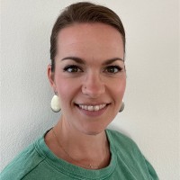 Lindsay Roots Email & Phone Number