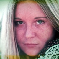 Della Smith Email & Phone Number