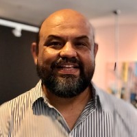 Diego Nevárez Email