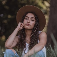 Odd Molly Employee Emily Purks's profile photo