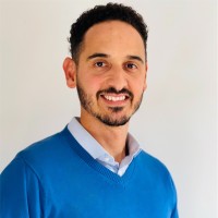 Alberto Chaves Email