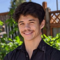 Arnouse Digital Devices, Corp Employee Alex Llorin's profile photo