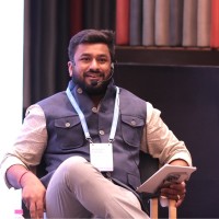 Umang Maheshwari Email