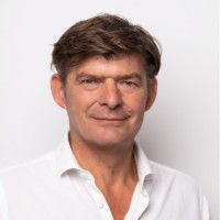 Uwe D'Agnone Email & Phone Number