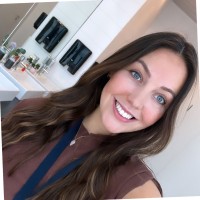 Move4U Web Applications Employee Izzy Vitoria's profile photo
