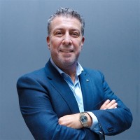 Santalucía Seguros Employee Angel Uzquiza's profile photo