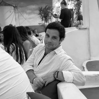 Ucademy Employee Juan Gordon's profile photo