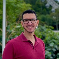 Raid Hut Employee Erik Santos's profile photo