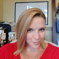 Landed Gentry Homes Employee Angela Crook's profile photo