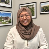 Summit Management, LLC Employee Eva Moua's profile photo