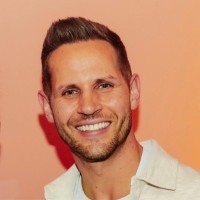 Email e telefono di Lee Matthews