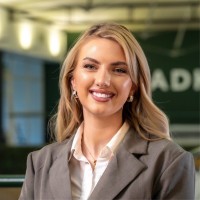 LOADHOG Employee Helen Holdsworth's profile photo