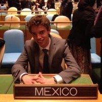 Uhma Salud Employee Alejandro Villaseñor's profile photo