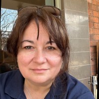 Laura Florean Email