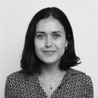 Isa Perez de Ayala Email