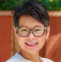 Danielle Tran Email & Phone Number