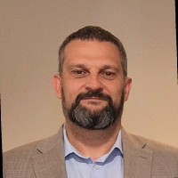 MacIej Grzegorek Email