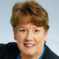 Kim Esteph Email & Phone Number
