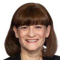 Pinnacle Healthcare Consulting Employee Liz Avery's profile photo