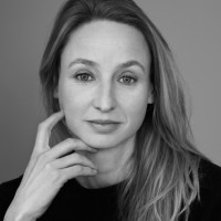 Natacha Devaere Email