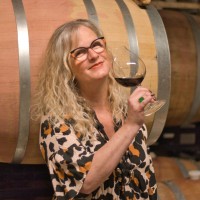 Suzanne Shultz Email & Phone Number