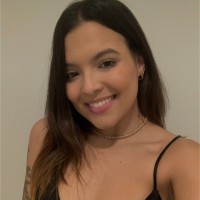 Julia Mota Email