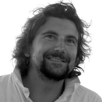 Marcin Robak Email
