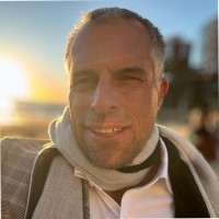 Boris Manzewski Email