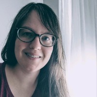 Shopify Employee Heather Poff's profile photo