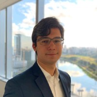 CBRE Employee Eric Carvalho's profile photo