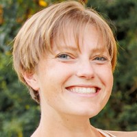 Alexandra Steele Email