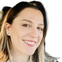 Roxana Moldovan Email