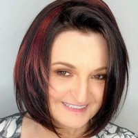 Eichenauer Services Inc. Employee Tina Taylor's profile photo