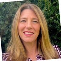 Retirement Villages Group Ltd Employee Viv Rowe's profile photo