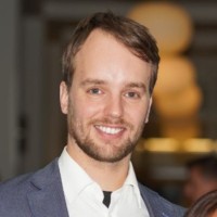 Niek Hunink Email