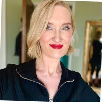 Rosanna Lyons Email & Phone Number