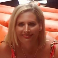 Santander UK Employee Danielle Roper's profile photo