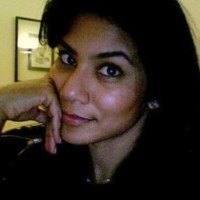 E-mail e número de telefone de Rebecca Suhrawardi