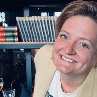 Laurieke Tongeren Email