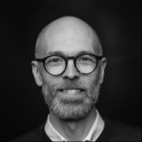 Bo Axelsen Email