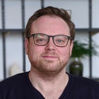 Elliott Engers Email & Phone Number