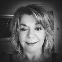 Tourism Northern Ireland Employee Esther Dobbin's profile photo