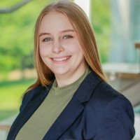 Svenja Risch Email