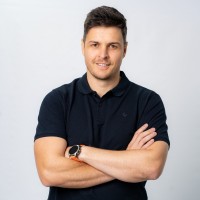 Oliver Parkinson Email