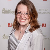 Victoria Holland Email & Phone Number