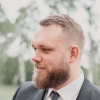 Hendrik Nitzlaff Email